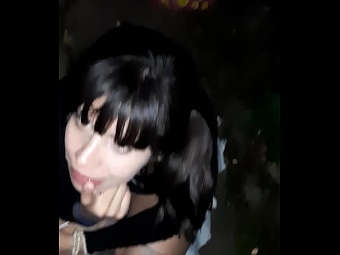 ❤️ Al carrer penis inflat a canvi de caramels ❤ Porno preciós al porno ca.naughtyhentai.ru